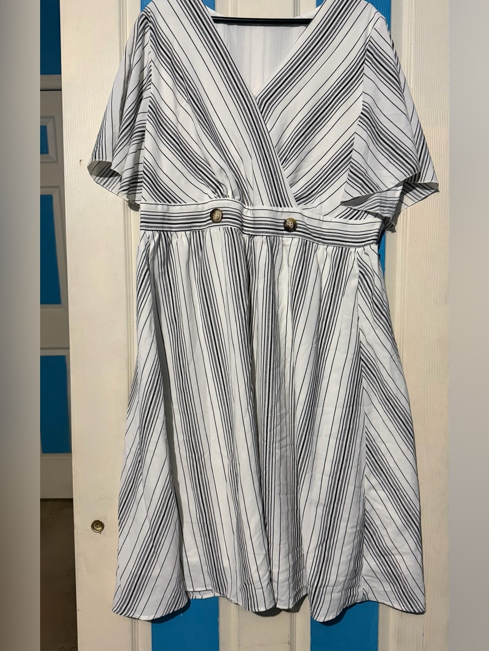 Striped V-Neck Button Accent Midi Dress - White & Navy